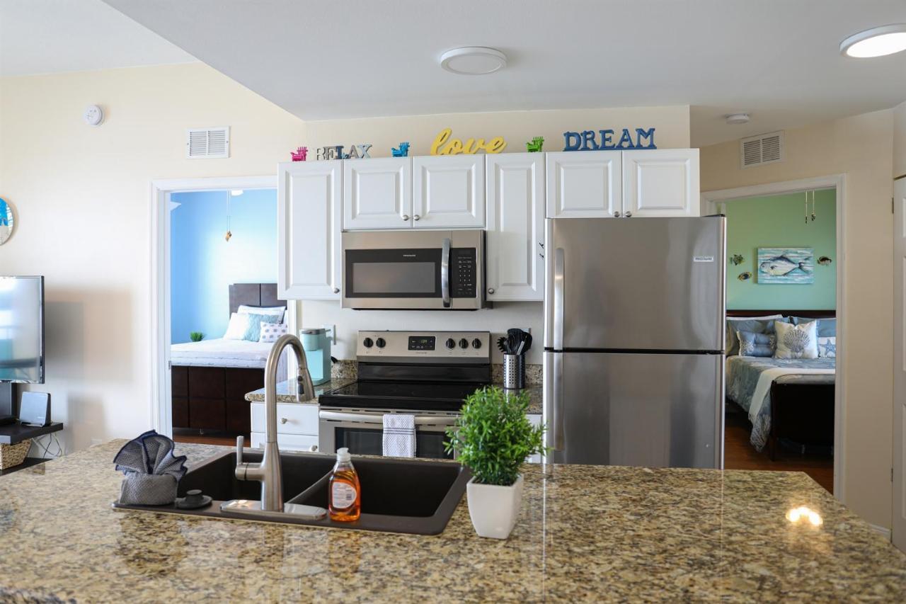 Dolphin Bay In Boca Ciega Resort - 2Br, Pool, Bay View St. Petersburg Exterior photo