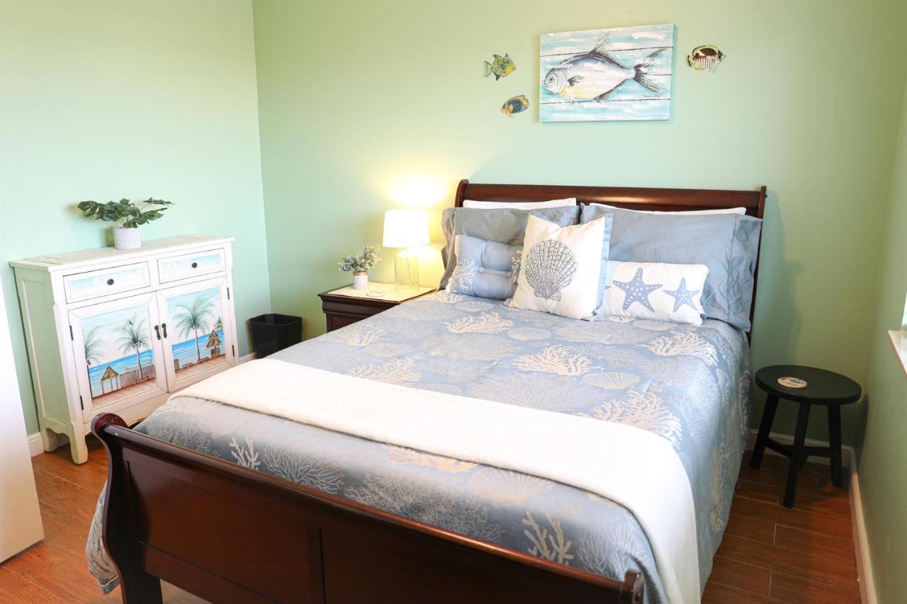 Dolphin Bay In Boca Ciega Resort - 2Br, Pool, Bay View St. Petersburg Exterior photo